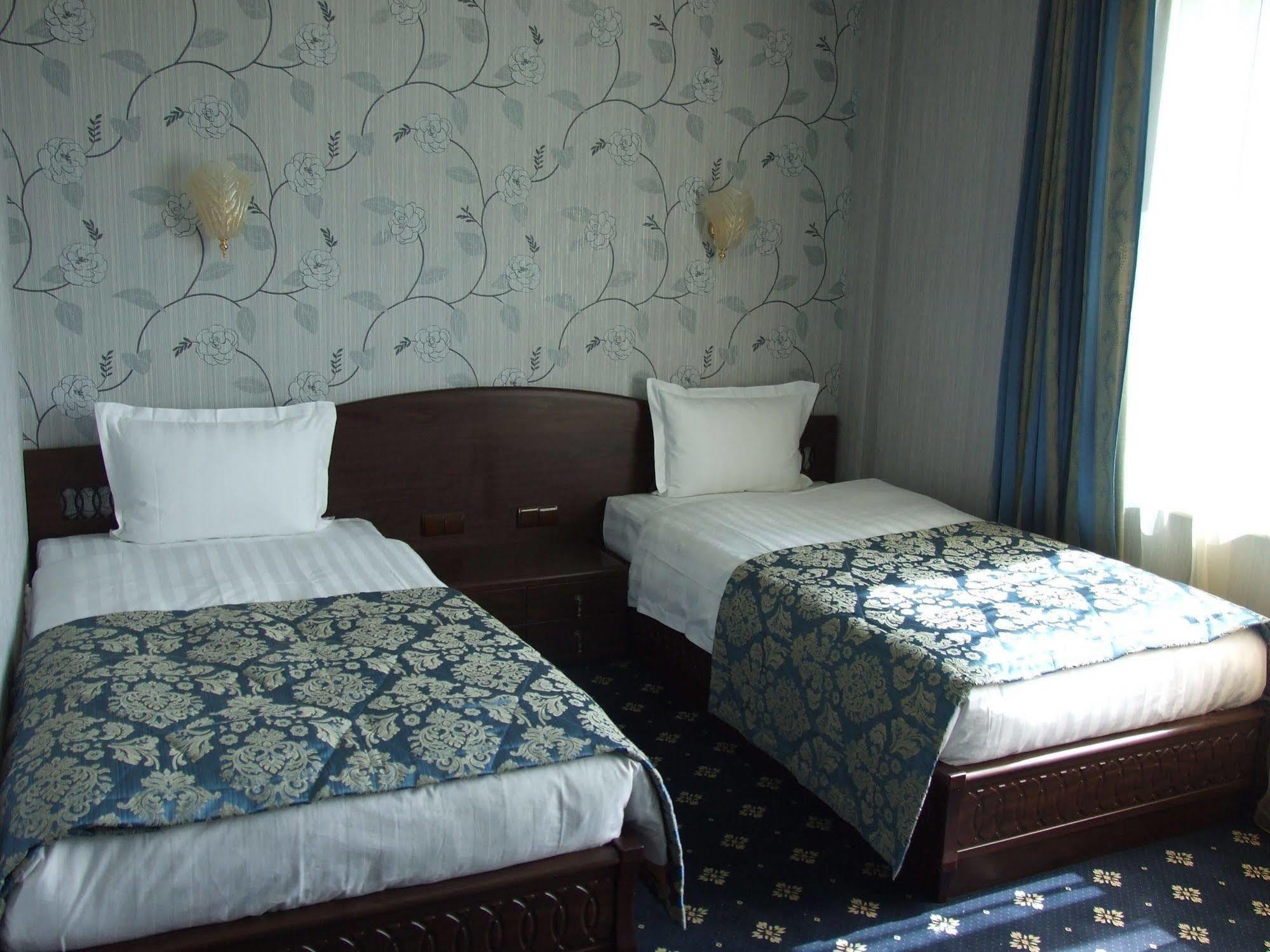 Royal Palace Hotel Almaty Bilik gambar